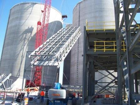 Holcim conveyer. Holcim (USA) Cement Plant - Washington Group Alberici (WGA) joint venture - World's largest cement facility.